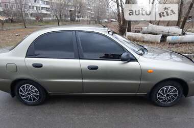 Седан Daewoo Lanos 2005 в Дніпрі