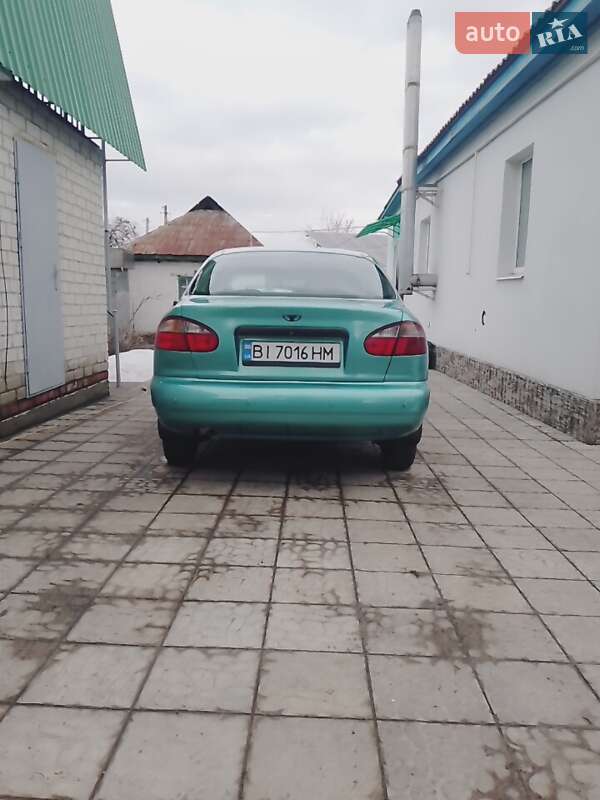Седан Daewoo Lanos 1999 в Кременчуге