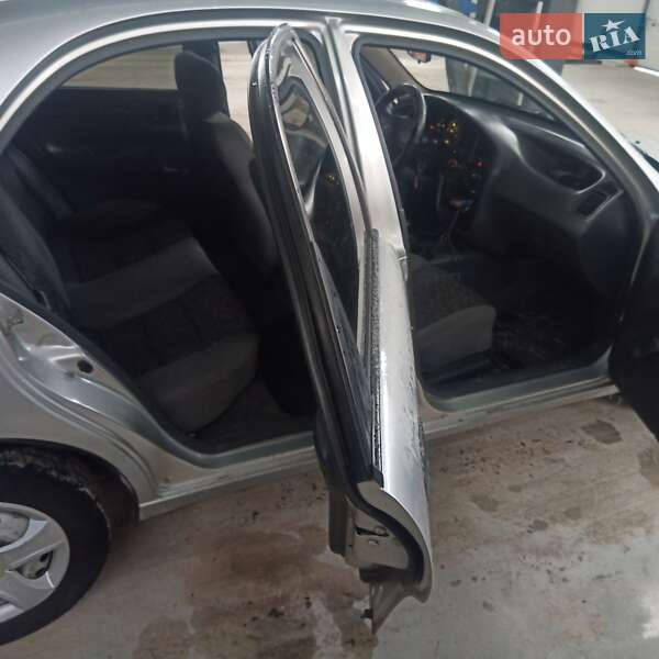 Седан Daewoo Lanos 2008 в Києві