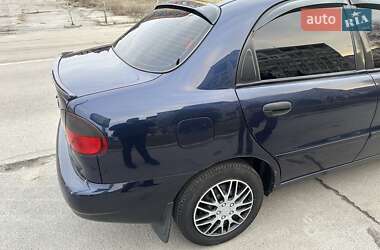 Седан Daewoo Lanos 2002 в 