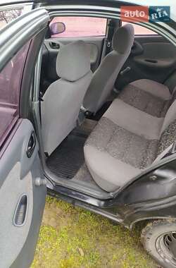 Седан Daewoo Lanos 2006 в Білогір'ї