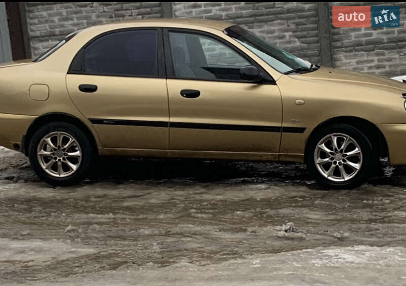 Седан Daewoo Lanos 2003 в Запорожье