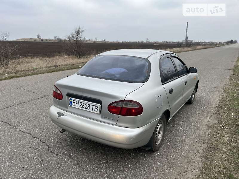 Седан Daewoo Lanos 1998 в Одессе