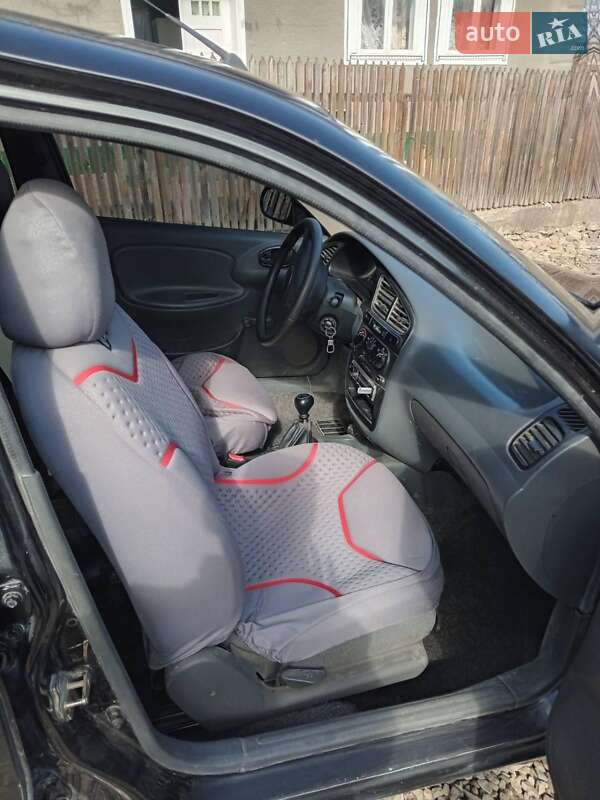 Седан Daewoo Lanos 2009 в Черновцах