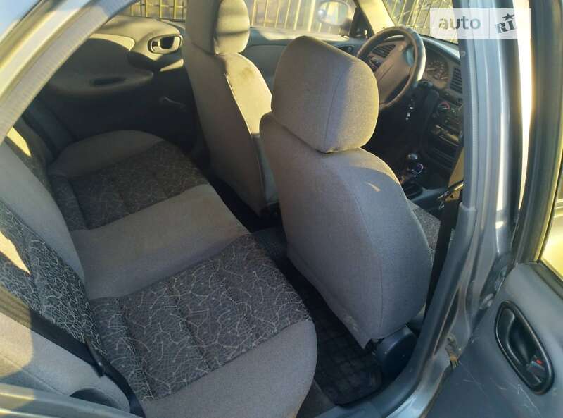 Седан Daewoo Lanos 2008 в Шумске