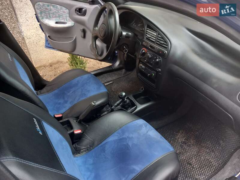 Седан Daewoo Lanos 2008 в Хусті