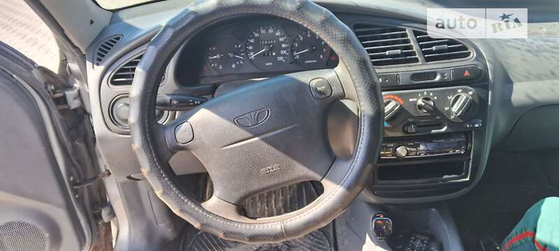 Седан Daewoo Lanos 2008 в Шумске