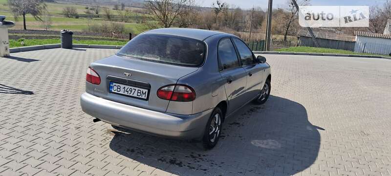 Седан Daewoo Lanos 2008 в Шумске