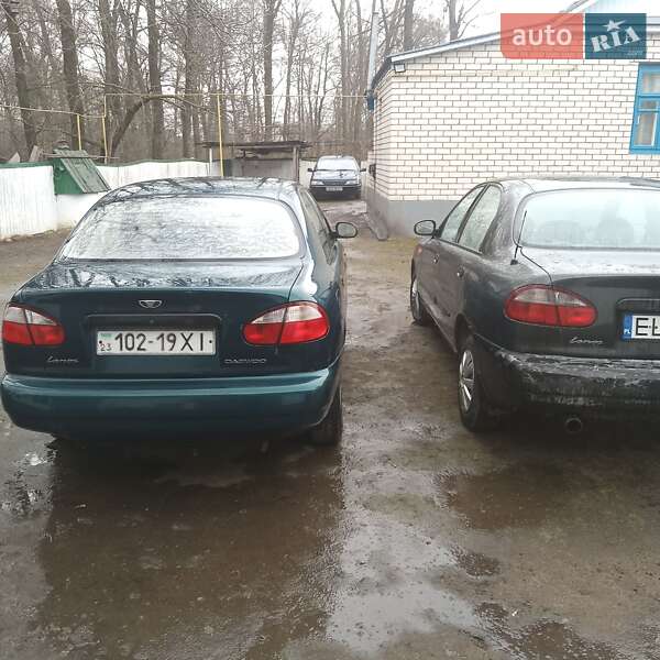 Седан Daewoo Lanos 2002 в Острозі