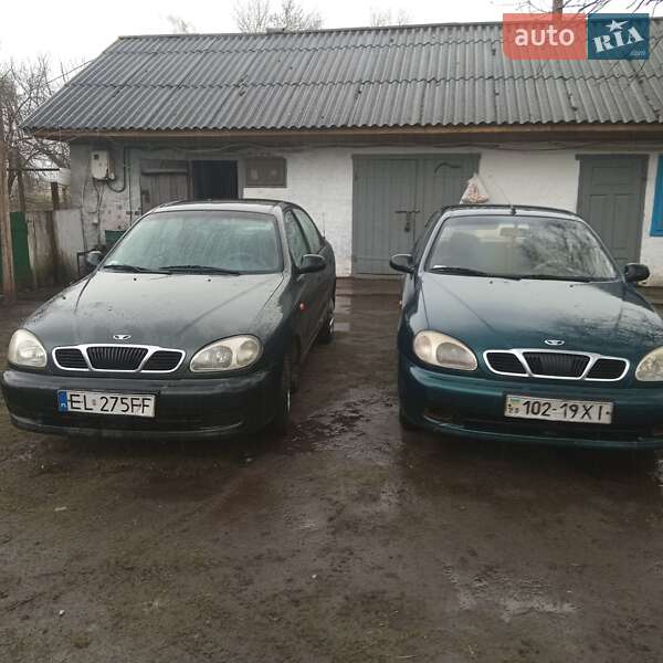 Седан Daewoo Lanos 2002 в Острозі