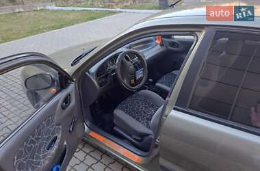 Седан Daewoo Lanos 2004 в Залещиках