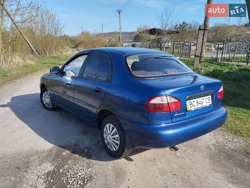Седан Daewoo Lanos 2010 в Золочеве