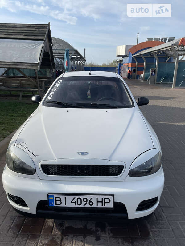 Седан Daewoo Lanos 2004 в Полтаве