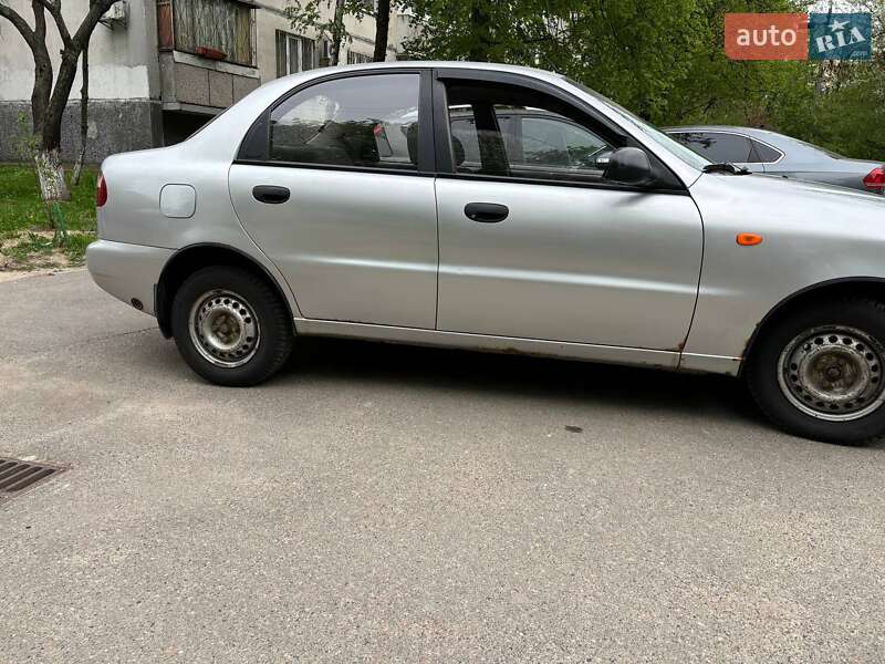 Седан Daewoo Lanos 2007 в Киеве