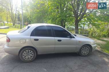 Седан Daewoo Lanos 2002 в Ужгороде