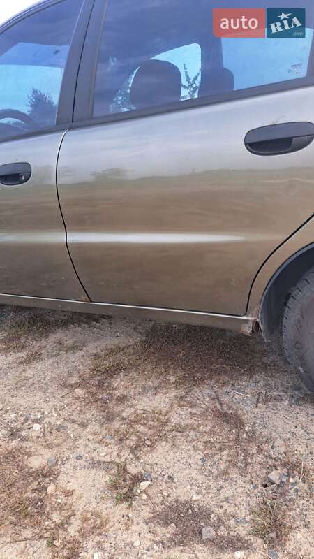 Седан Daewoo Lanos 2005 в Яворові