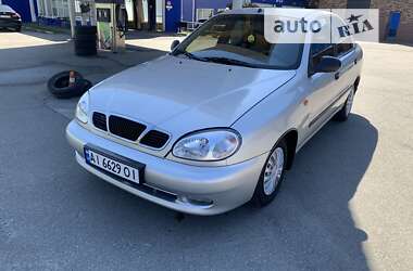 Седан Daewoo Lanos 2004 в Киеве