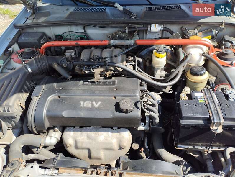 Седан Daewoo Lanos 2006 в Стрию