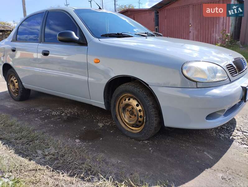 Седан Daewoo Lanos 2006 в Стрию