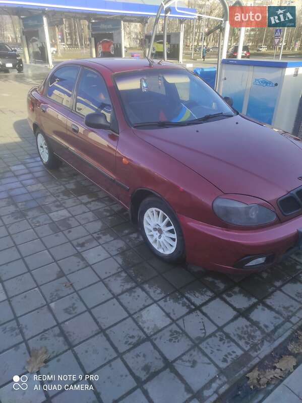 Седан Daewoo Lanos 2004 в Черкассах