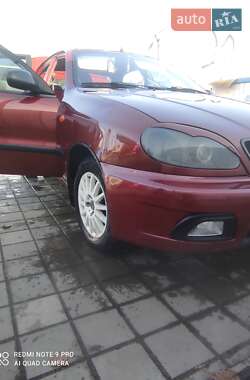Седан Daewoo Lanos 2004 в 