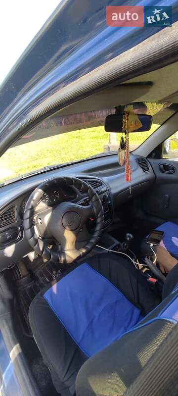 Седан Daewoo Lanos 2009 в Бориславе