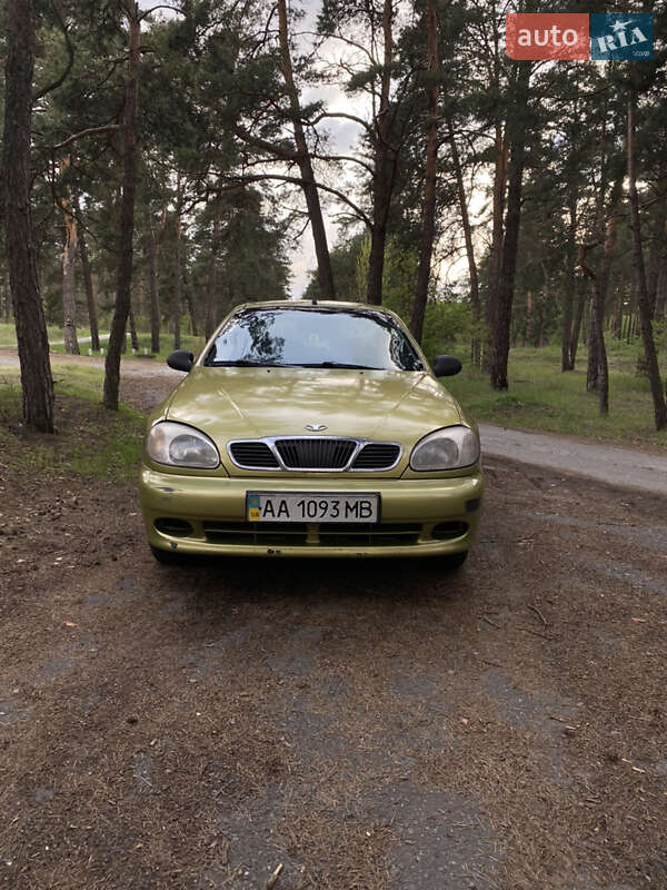 Седан Daewoo Lanos 2006 в Киеве