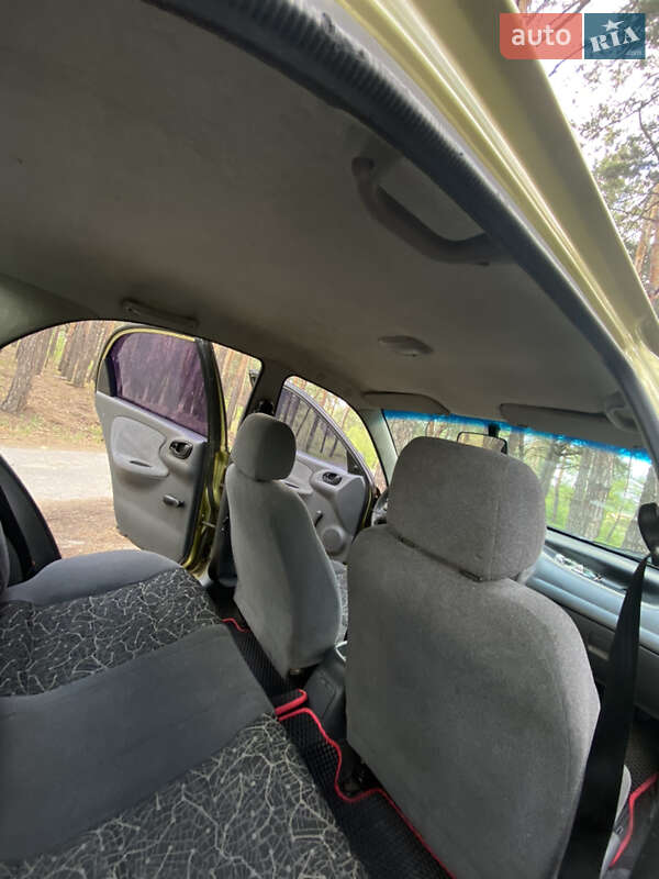 Седан Daewoo Lanos 2006 в Киеве