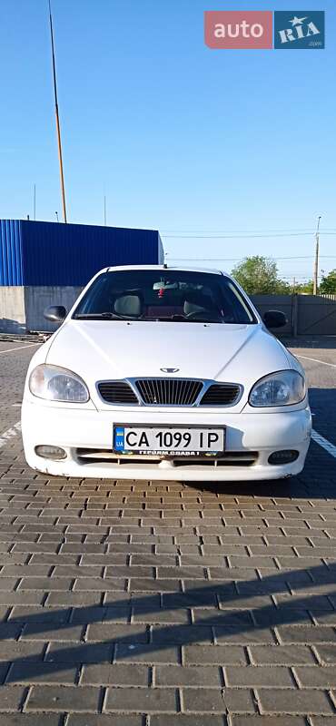 Седан Daewoo Lanos 2004 в Николаеве