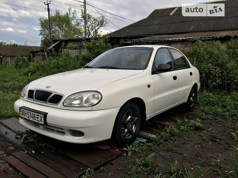 Седан Daewoo Lanos 2002 в Кропивницком