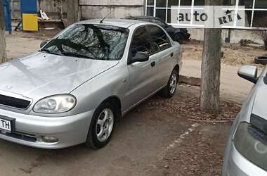 Седан Daewoo Lanos 2003 в Днепре