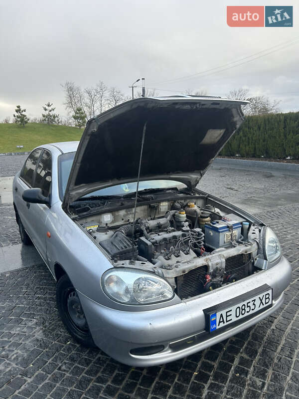 Седан Daewoo Lanos 1998 в Днепре