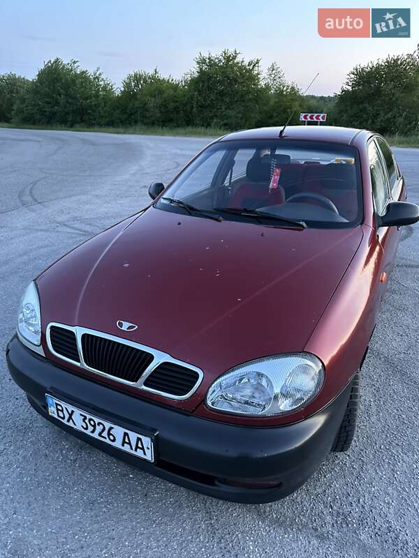 Седан Daewoo Lanos 2004 в Полонном