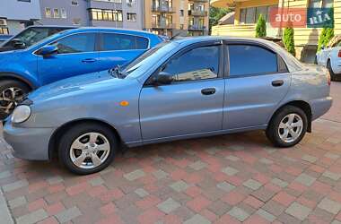 Седан Daewoo Lanos 2008 в 
