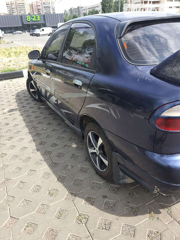 Седан Daewoo Lanos 2005 в Киеве