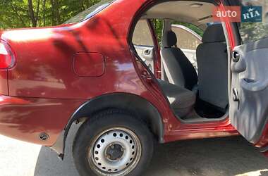 Седан Daewoo Lanos 2005 в Черкассах