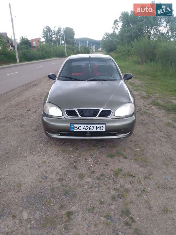 Седан Daewoo Lanos 2006 в Старому Самборі