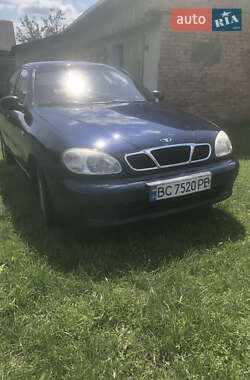 Седан Daewoo Lanos 2002 в Львове