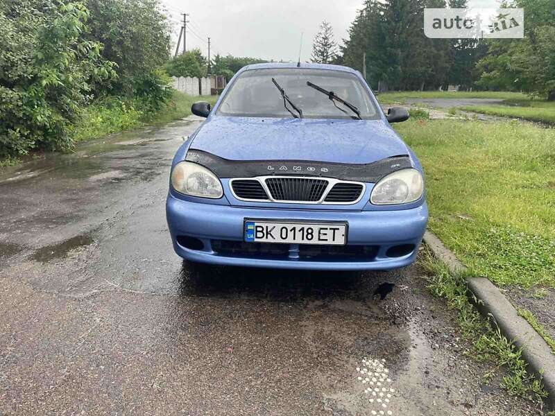 Седан Daewoo Lanos 2007 в Дубні