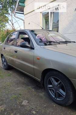 Седан Daewoo Lanos 2004 в Ивано-Франковске