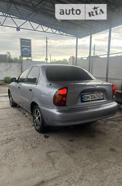 Седан Daewoo Lanos 2006 в Краснограді