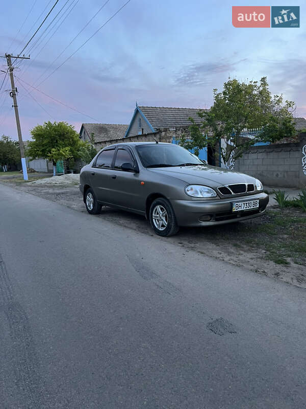 Седан Daewoo Lanos 2006 в Арцизові