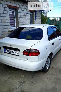 Седан Daewoo Lanos 2003 в Житомирі