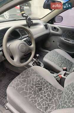 Седан Daewoo Lanos 2004 в 