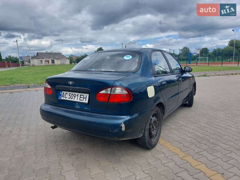 Седан Daewoo Lanos 2004 в Луцке