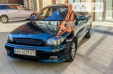 Седан Daewoo Lanos 2002 в Калуші