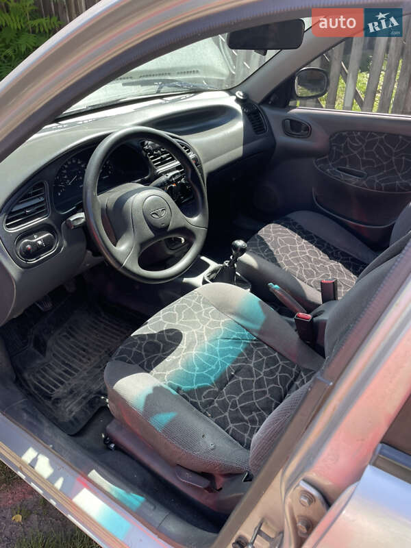 Седан Daewoo Lanos 2002 в Полтаве