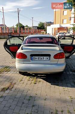 Седан Daewoo Lanos 2003 в Одессе