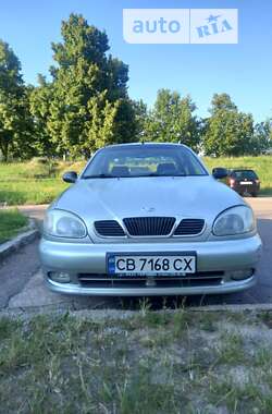 Седан Daewoo Lanos 2002 в Чернігові