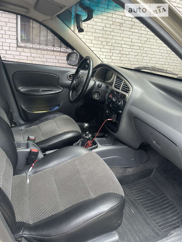 Седан Daewoo Lanos 2007 в Киеве